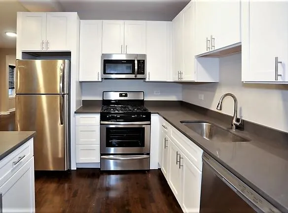 1604 W Berwyn Ave unit 1604 1 - Chicago, IL 60640 - Home For Rent