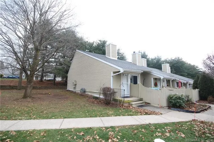 395 Lakeview Drive, Unit 395, Southington, CT 06489 for Sale
