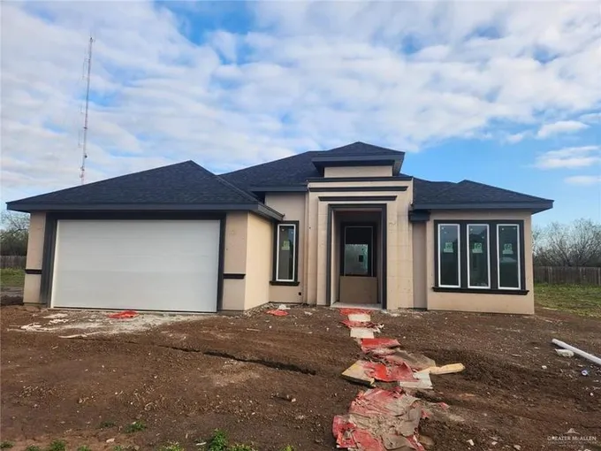 2911 E Zarzamora Avenue, Hidalgo, TX 78557 for Sale