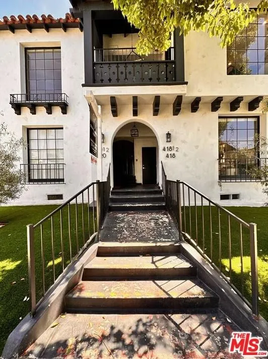 418 N Stanley Ave #420, Los Angeles, CA 90036 - MLS 24-348363 for Rent
