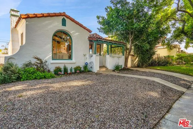 4222 N Edgehill, Los Angeles CA 90008 for Sale
