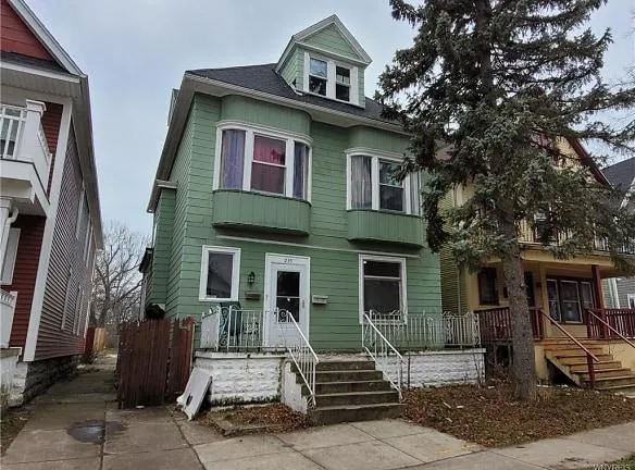 235 Potomac Ave - Buffalo, NY 14213 - Home For Rent