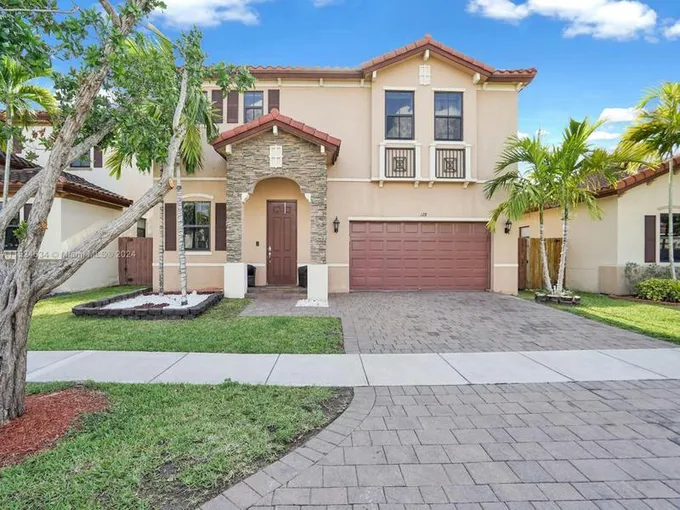 128 NE 27TH AVE, Homestead, FL 33033 Single Family Residence For Sale  MLS# A11524634