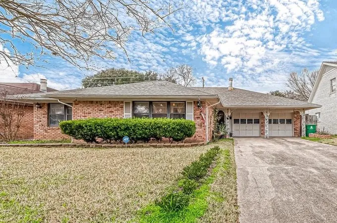 8406 Glenloch Dr, Houston, TX 77061 - MLS 66933924 for Sale