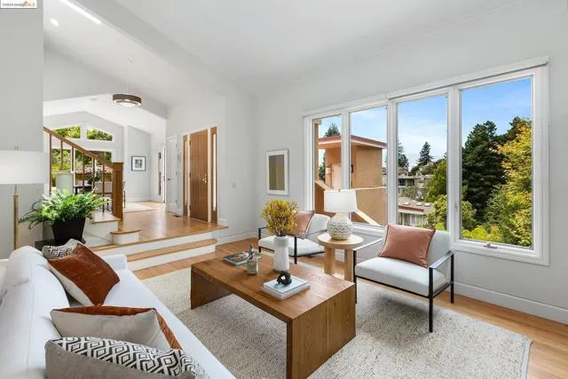 122 Vicente Rd, Berkeley CA 94705 for Sale