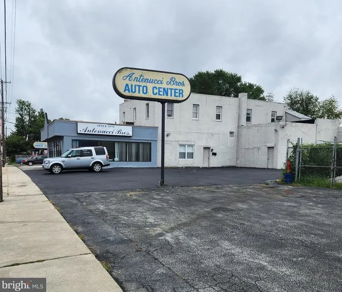 45 S Mac Dade Blvd, Glenolden, PA 19036 - MLS PADE2056970 for Sale