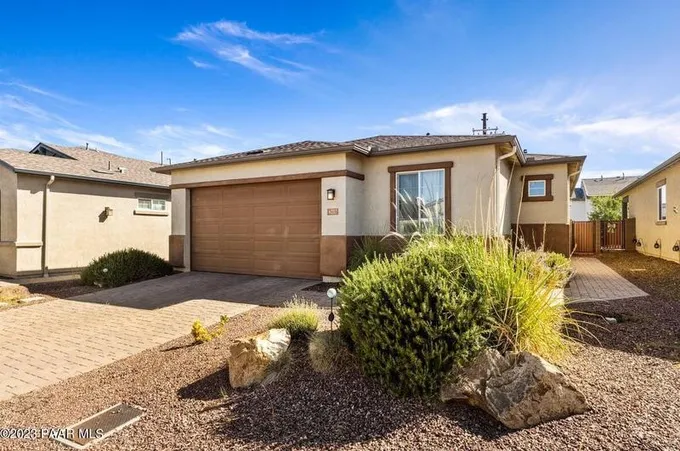 6217 Goldfinch Dr, Prescott, AZ 86305 - MLS 1061192 for Rent