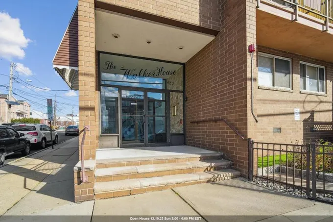 423 Walker Street, Unit B2, Fairview, NJ 07022 for Sale