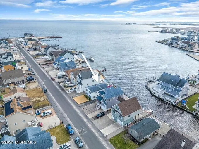 Bayville, Ocean County, NJ Lakefront Property, Waterfront Property, House for sale Property ID: 418821978