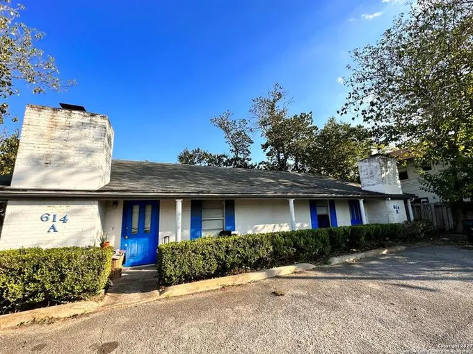 614 Mill St, San Marcos, TX 78666 for Sale