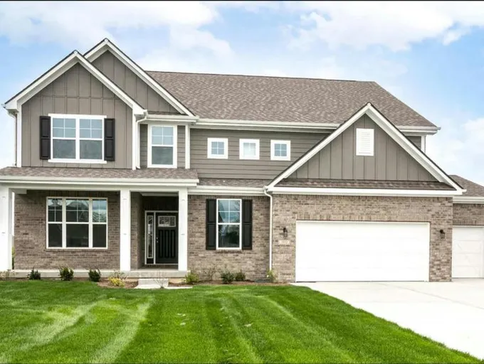 3717 SYCAMORE BEND WAY S, Columbus, IN 47203 Single Family Residence For Sale  MLS# 21955327