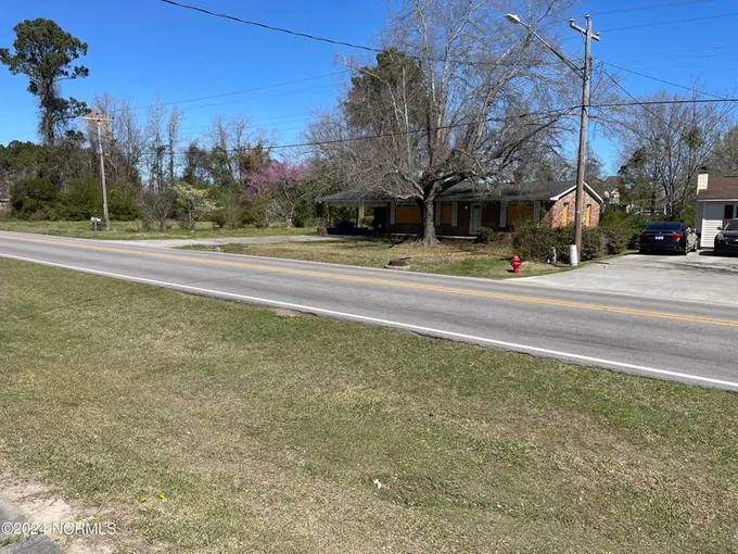 112 Moosehaven Road, Jacksonville, NC 28546 for Sale