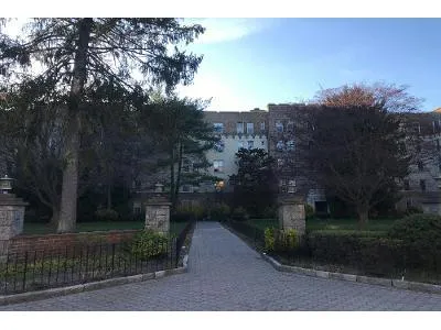 Gramatan Ave Apt L4 for Sale