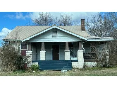 Valley View Dr for Sale