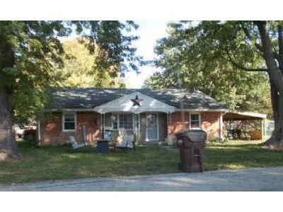 Stayton Ave for Sale