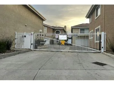 Sylmar Ave Unit 3 for Sale