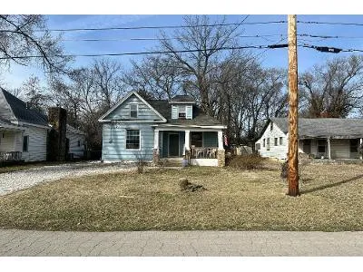N Brown Ave for Sale