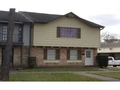 Laura Leigh Dr for Sale