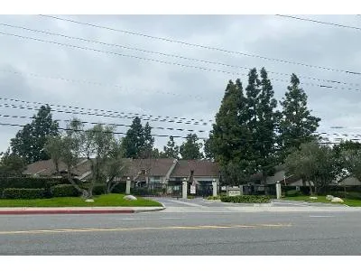 Norwalk Blvd Apt for Sale