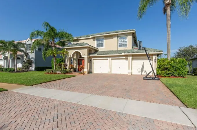 1711 Corsica Dr, Wellington, FL 33414 - MLS RX-10938133 for Sale
