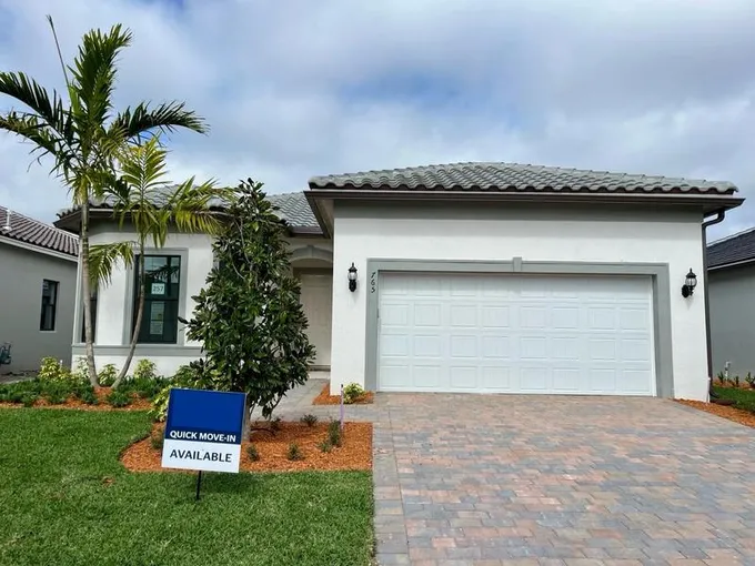 765 SE Courances Dr #257, Port Saint Lucie, FL 34984  MLS# RX-10942368 for Sale