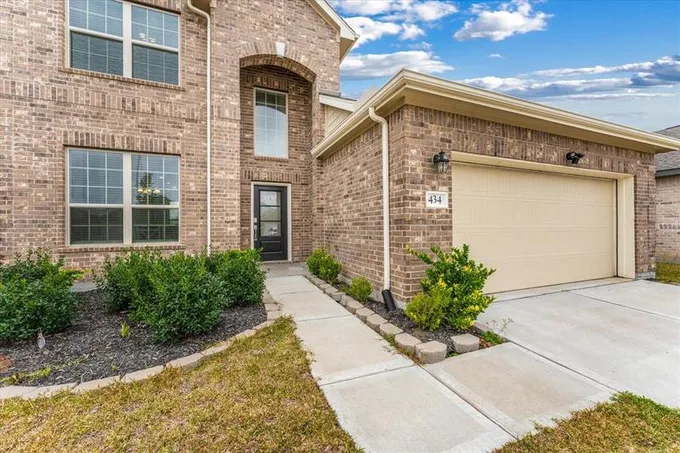 434 Ridgewood Terrace Drive, La Marque, TX 77568 for Sale