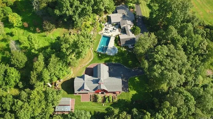 234 Westchester Ave, Pound Ridge, NY 10576 - MLS H6288156 for Sale