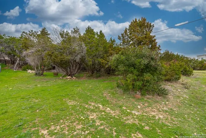 567 Hummingbird Hill, Canyon Lake, TX 78133 for Sale