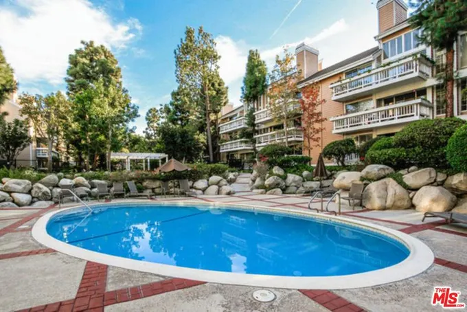 4338 REDWOOD AVE # B-201, Marina Del Rey, CA 90292 Condominium For Sale  MLS# 24-352301