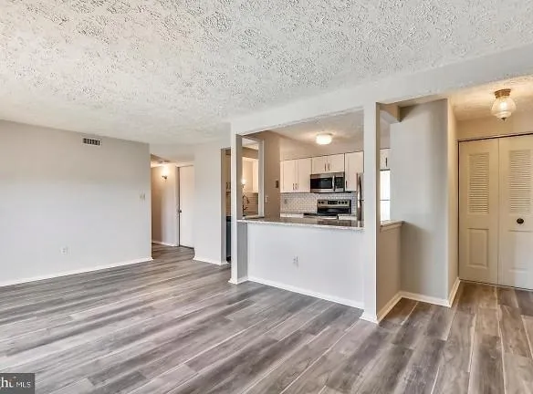 3501 Wedgewood Ct #3501L - Pasadena, MD 21122 - Home For Rent
