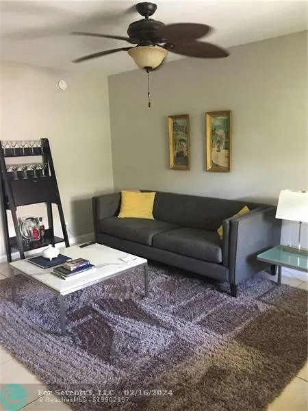 2741 NE 8TH AVE APT 14, Wilton Manors, FL 33334 Condo/Townhouse For Sale  MLS# F10419161