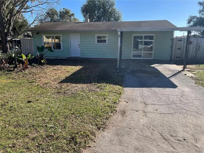1208 Osceola Avenue, Tavares, FL 32778 for Sale