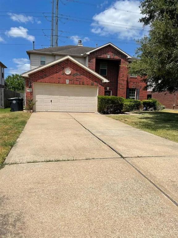 3030 Richland Spring Ln, Sugar Land, TX 77479 for Sale
