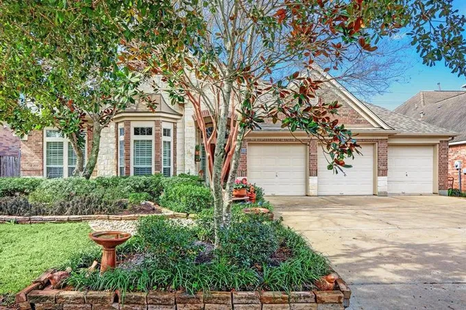 2418 Cezanne Cir, Missouri City, TX 77459 for Sale