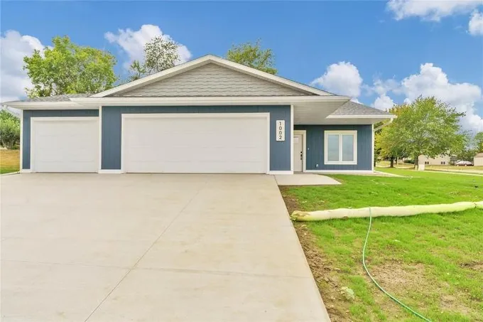 Cedar Rapids, Linn County, IA House for sale Property ID: 418597863