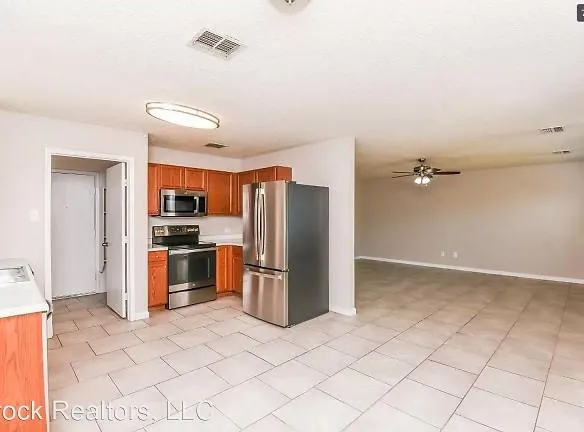 5000 Waterford Dr - Fort Worth, TX 76179 - Home For Rent
