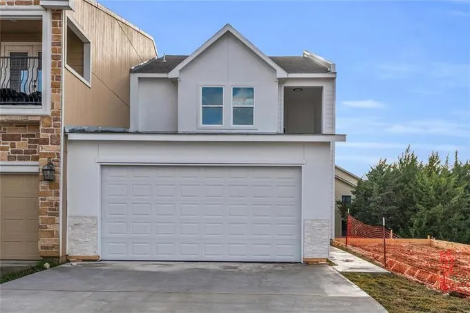 111 Capetown Way, Conroe, TX 77356 for Sale