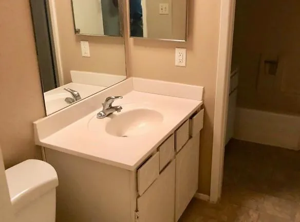 508 Starfire Pl - Las Vegas, NV 89107 - Home For Rent