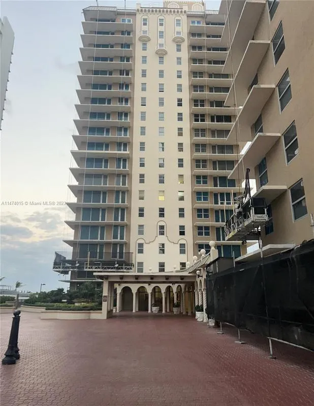 1920 South Ocean Drive, Unit 3A, Hallandale Beach, FL 33009 for Sale