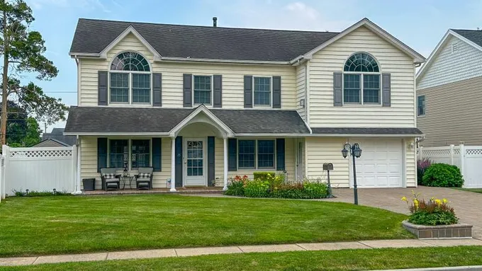 Carle Place, Nassau County, NY House for sale Property ID: 418642723