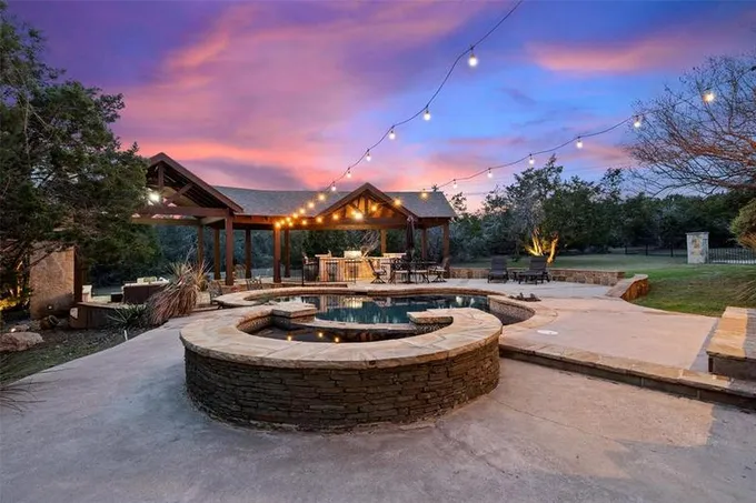 234 Swiftwater Cv, Dripping Springs, TX 78620 for Sale