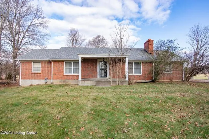2206 Hodgenville Rd, Elizabethtown, KY 42701  MLS# 1652327 for Sale