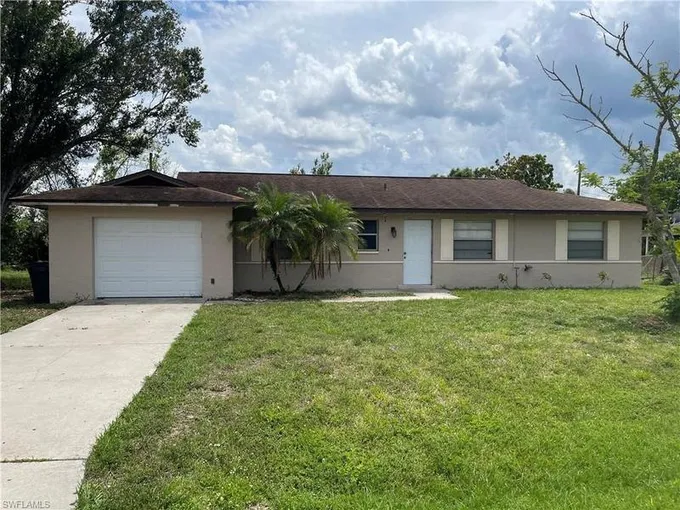 13343 Second Street, Fort Myers, FL 33905 for Sale