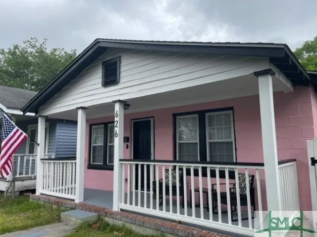 626 East Waldburg Street, Savannah, GA 31401 for Rent