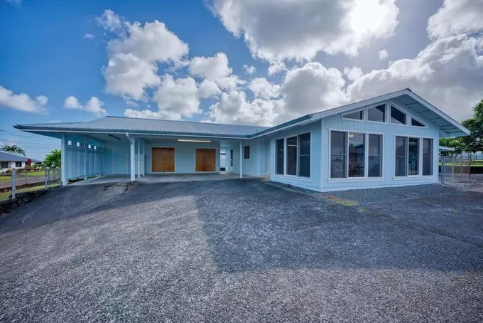 220 HOOKANO ST, HILO, HI 96720 Single Family Residence For Sale  MLS# 705911