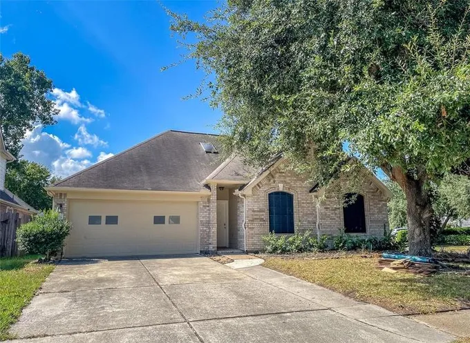 5323 Linden Chase Ln, Houston, TX 77066 for Sale