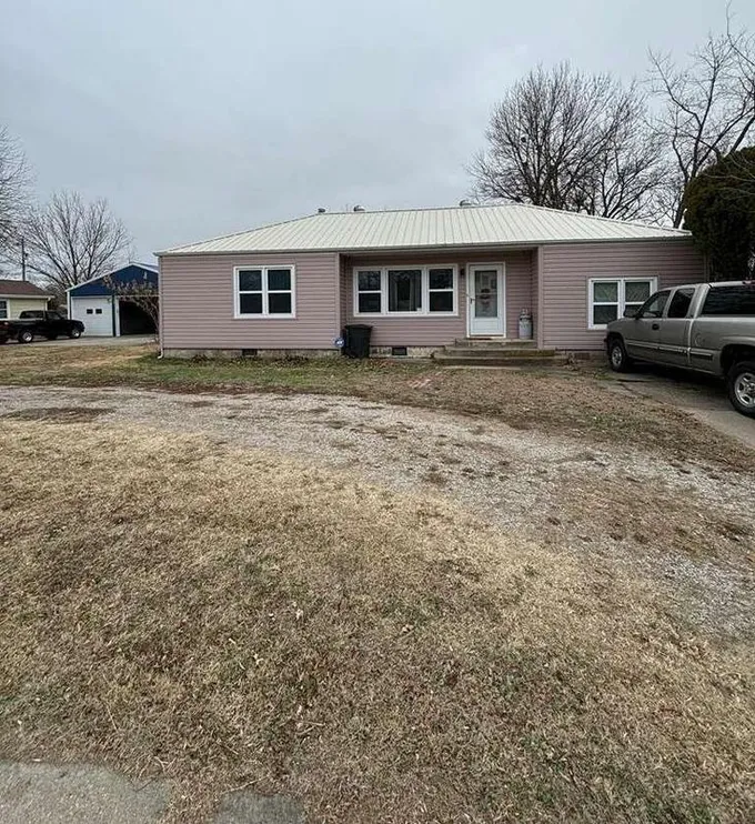3008 Southern, Parsons, KS 67357  615410188 for Sale