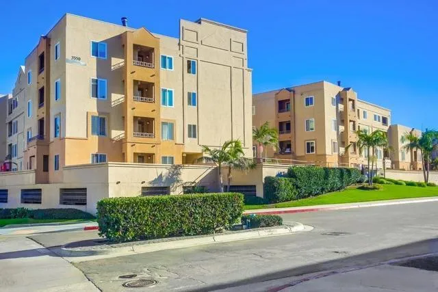 3550 Lebon Dr 6121, San Diego CA 92122 for Sale