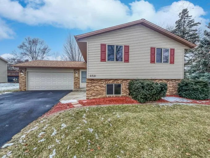 11521 JERSEY AVE N, Champlin, MN 55316 Single Family Residence For Sale  MLS# 6484285