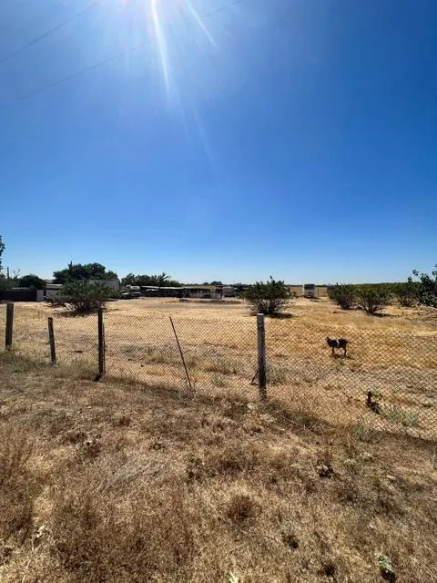 20392 Avenue 19 1/2, Madera CA 93637 for Sale